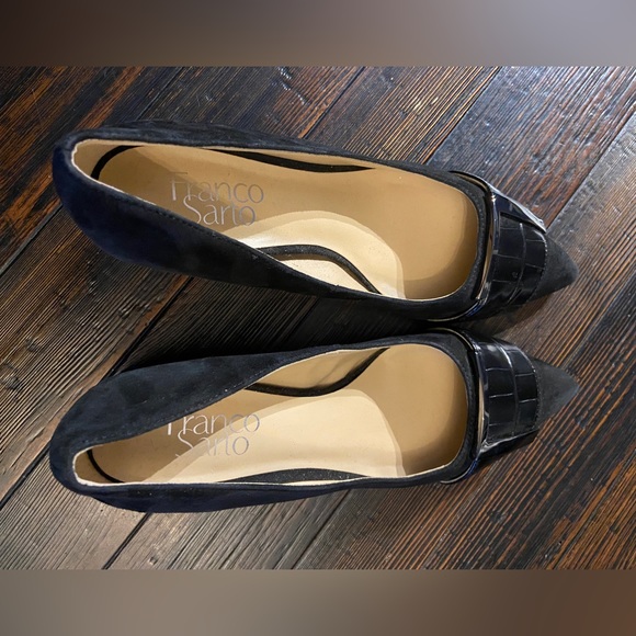 Franko Sarto Black Suede Low Wrapped Block Heels - Picture 6 of 9